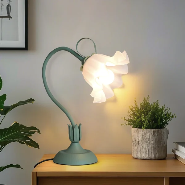 Vintage bedside lamp, flower lamp